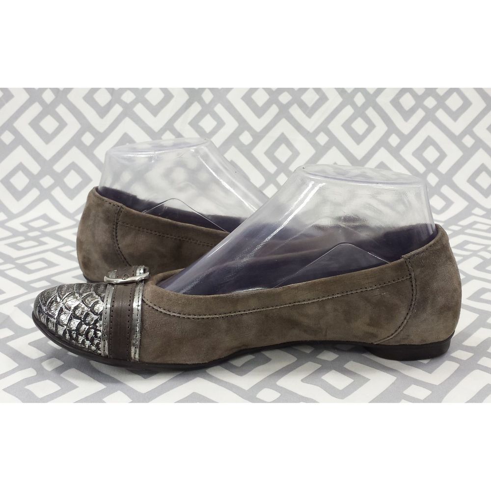 AGL Attilio Giusti Leombruni Cap Toe Ballet Flats - Picture 6 of 13